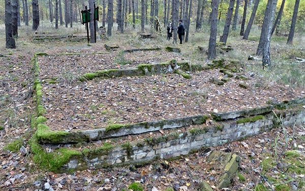 Los restos de la cabaña de Vyvyan Howard en Stalag Luft III