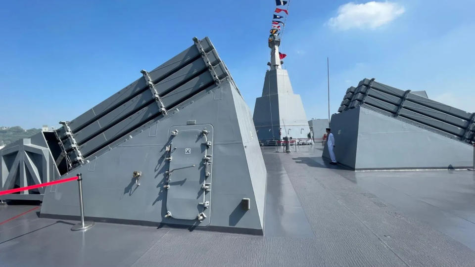 海軍玉山艦搭載海劍二防空飛彈。(圖/中天新聞，李俊毅攝)