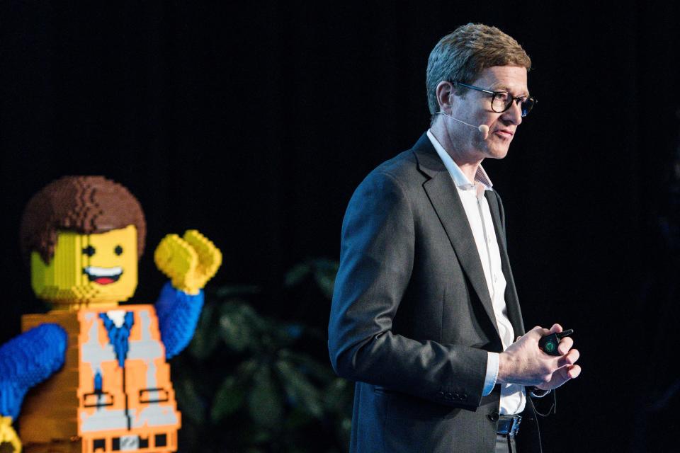 Niels B. Christiansen wurde 2017 als neuer CEO des dänischen Spielzeugherstellers Lego vorgestellt. (Bild: Getty Images)