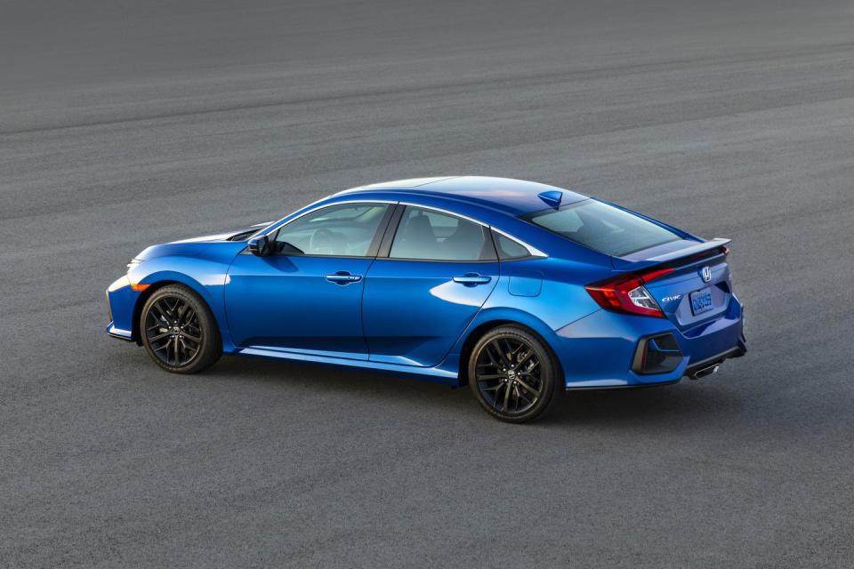 View Photos of the 2020 Honda Civic Si