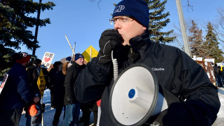 Vaughan-area parents enraged as school board votes to close nearly-full elementary school