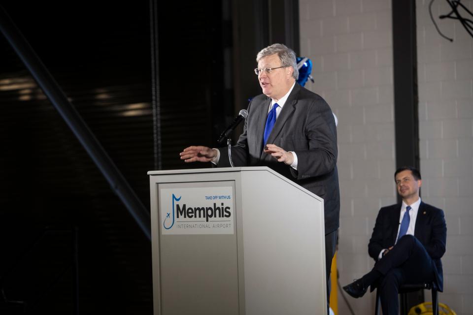 Memphis Mayor Jim Strickland, Speaks at the grand opening of a deicing facility at Memphis International Airport on Nov. 29, 2022 in Memphis.