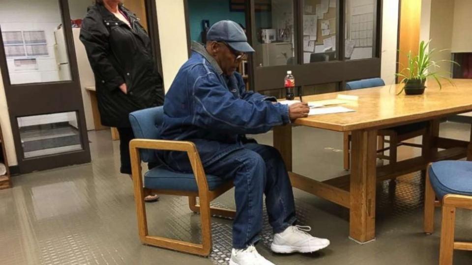 O.J. Simpson released from prison after serving 9 years for Vegas robbery. (ABC News)