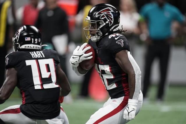 Injury Still Holding Back Falcons TE Pitts? Smith Reveals, Falcons