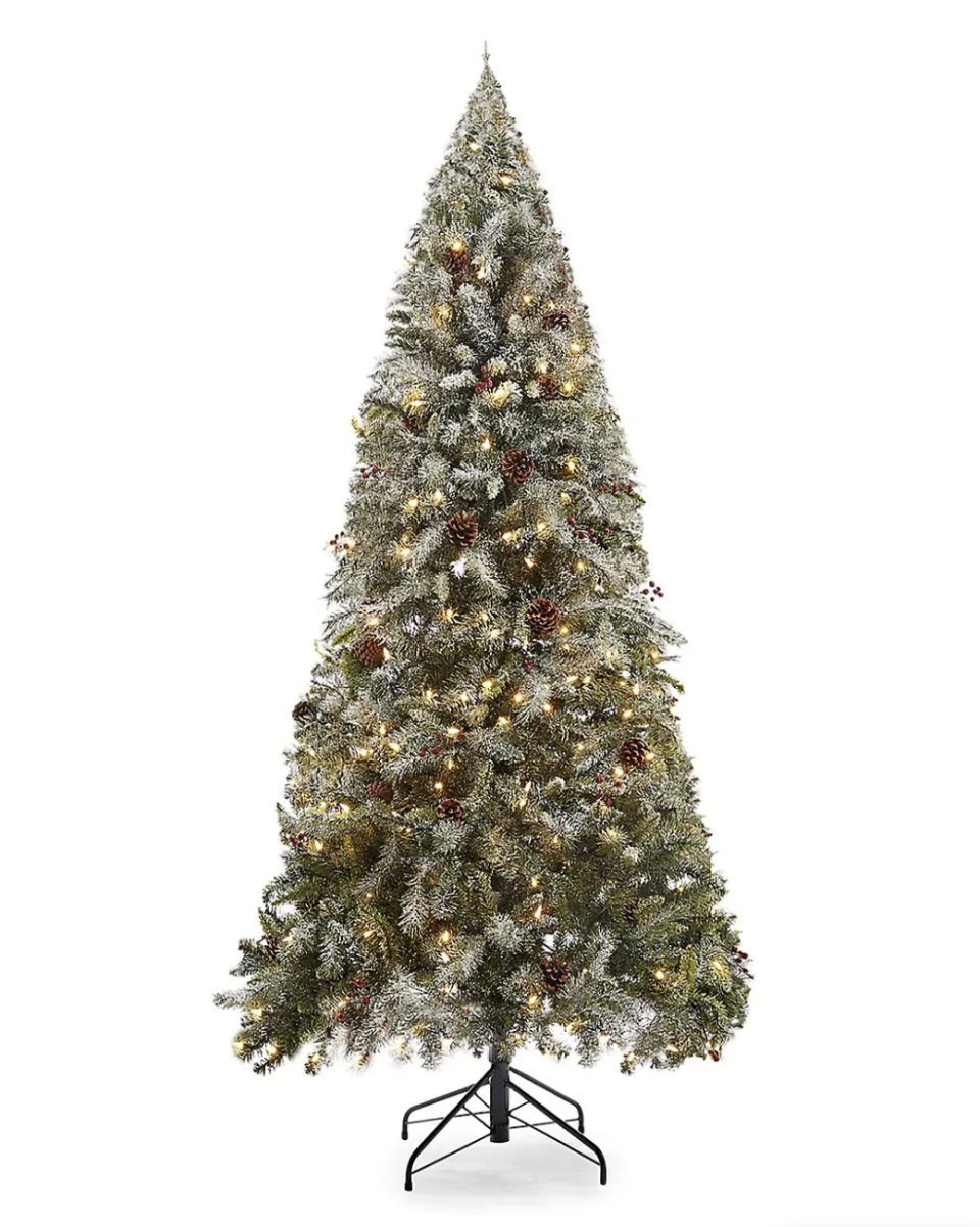 GlucksteinHome 7ft Kincaid Pine Flocked Tree, 300 Warm White Lights and 944 Mixed Tipsand Quick-Set Technology on sale for Black Friday, $265 (originally $530)