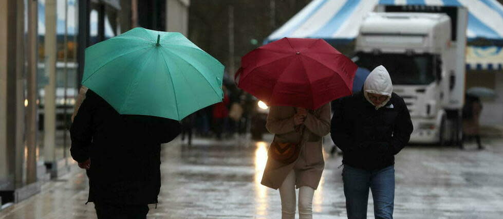 Ces pluies seront plus marquées sur le sud de la Bretagne, gagneront en cours d'après-midi la Lorraine et auront tendance à s'atténuer en soirée sur la Bretagne et la côte de la Manche avec quelques éclaircies (image d'illustration).  - Credit:Fred HASLIN / MAXPPP / PHOTOPQR/LE COURRIER PICARD/MAXP