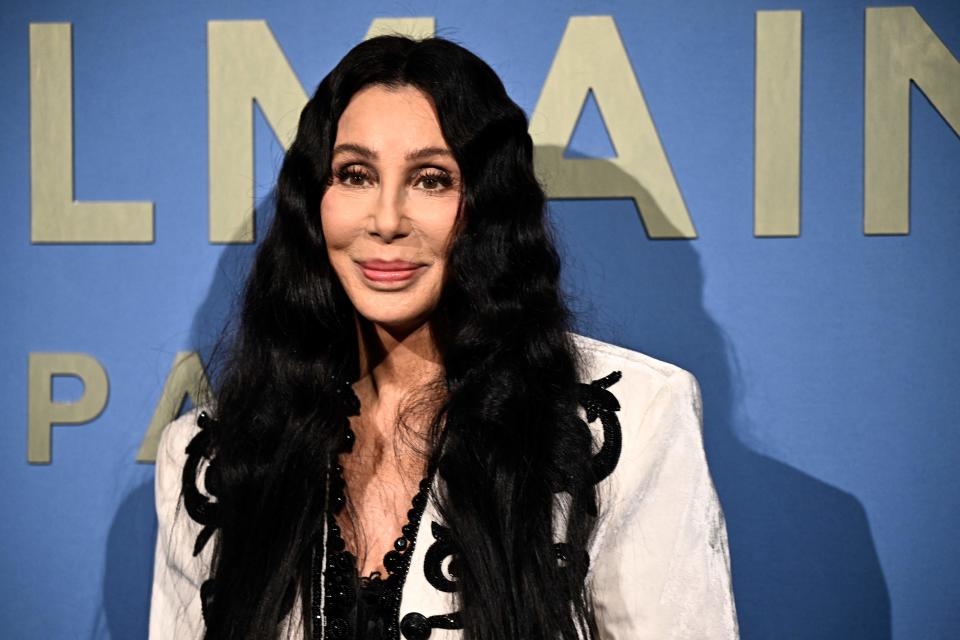 US singer and actress Cher poses during a photocall ahead of the Balmain show as part of the Paris Fashion Week Womenswear Spring/Summer 2024, in Paris on September 27, 2023. (Photo by JULIEN DE ROSA / AFP) (Photo by JULIEN DE ROSA/AFP via Getty Images)