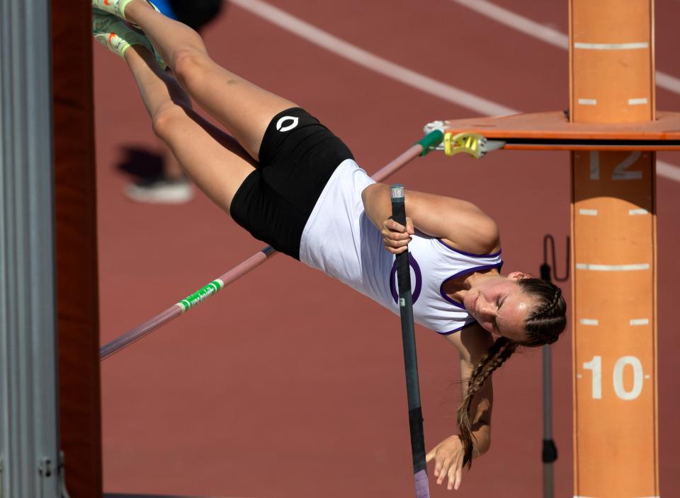 Canyon's Kashlee Dickinson competes in the Class 4A pole vault during the UIL State Track and Field meet, Thursday, May 12, 2022, at Mike Myers Stadium in Austin.
