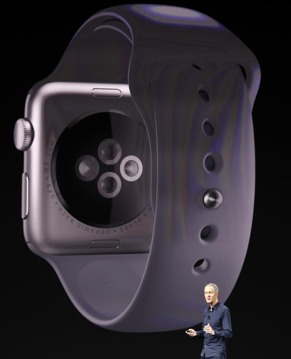 <p>While more technology has been put in the Series 3, the latest Apple Watch increased very minimally in thickness, about the same as two sheets of paper. REUTERS/Stephen Lam </p>