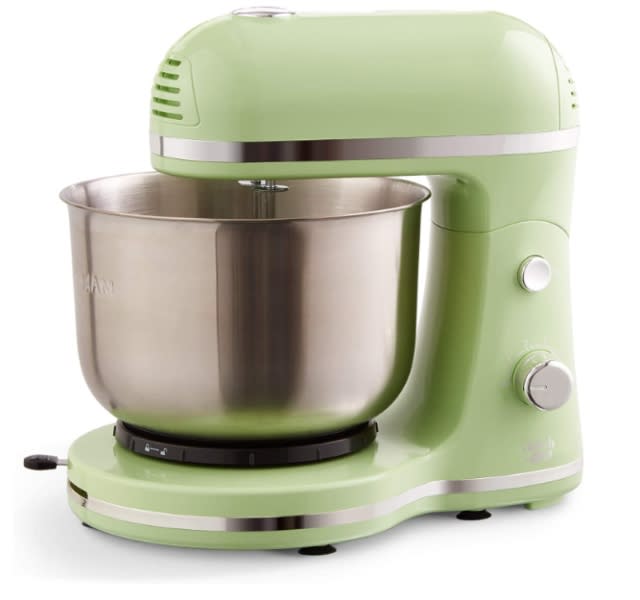 Sam's Club Has KitchenAid Mixers For Up To $60 Off Right Now