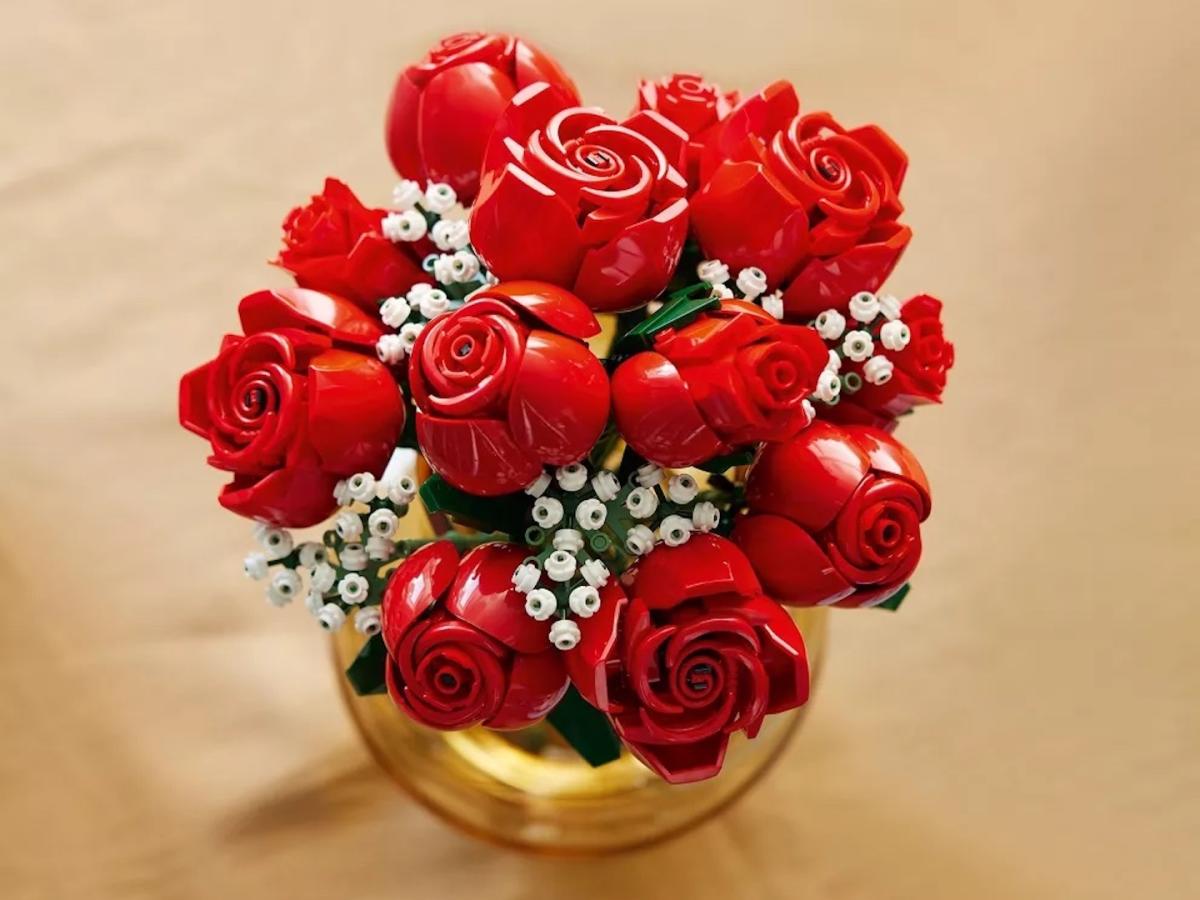 Creator Expert Bouquet de roses pour la Saint Valentin Compatible