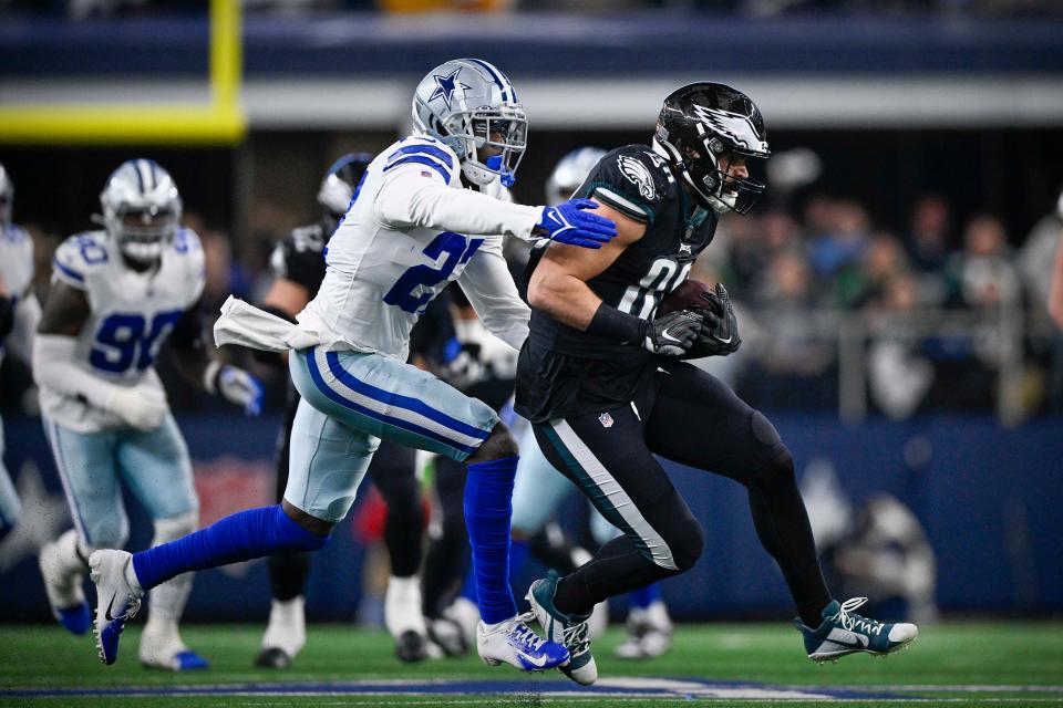 Dallas Cowboys safety Jayron Kearse (27) and Philadelphia Eagles tight end Dallas Goedert (88) in action during the game between the Dallas Cowboys and the Philadelphia Eagles at AT&T Stadium.
