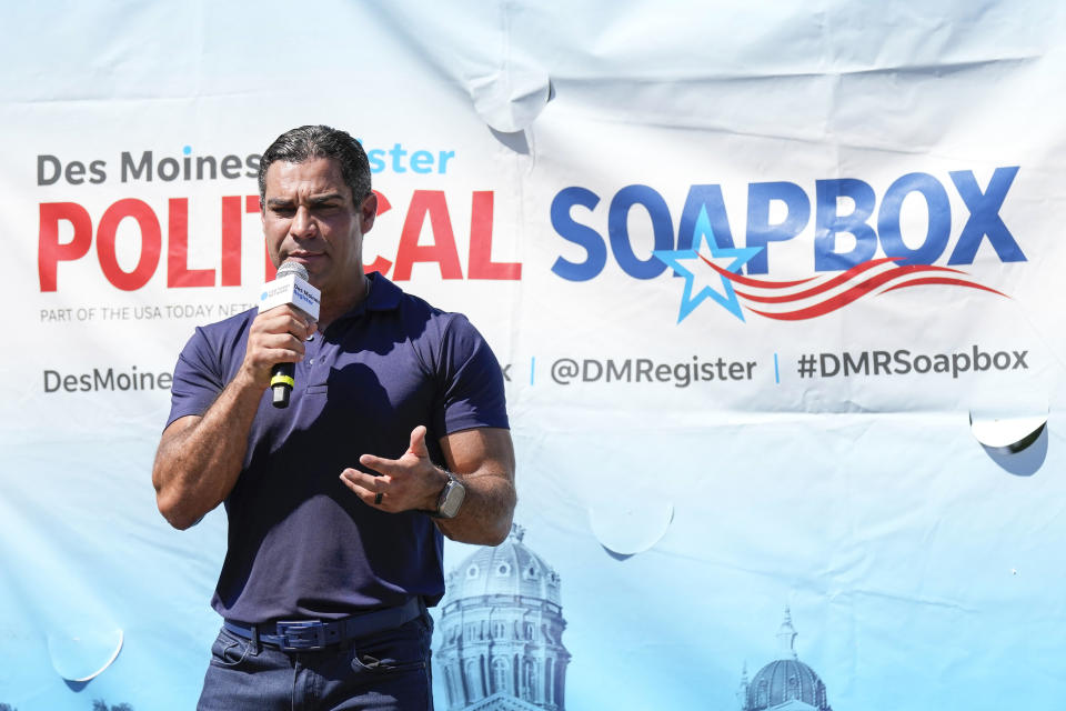 FILE - Republican presidential candidate Miami Mayor Francis Suarez speaks during The Des Moines Register Political Soapbox at the Iowa State Fair, Aug. 11, 2023, in Des Moines, Iowa. Suarez is ending his bid for the presidency, dropping out of the 2024 race after failing to qualify for the first Republican debate. (AP Photo/Charlie Neibergall, File)