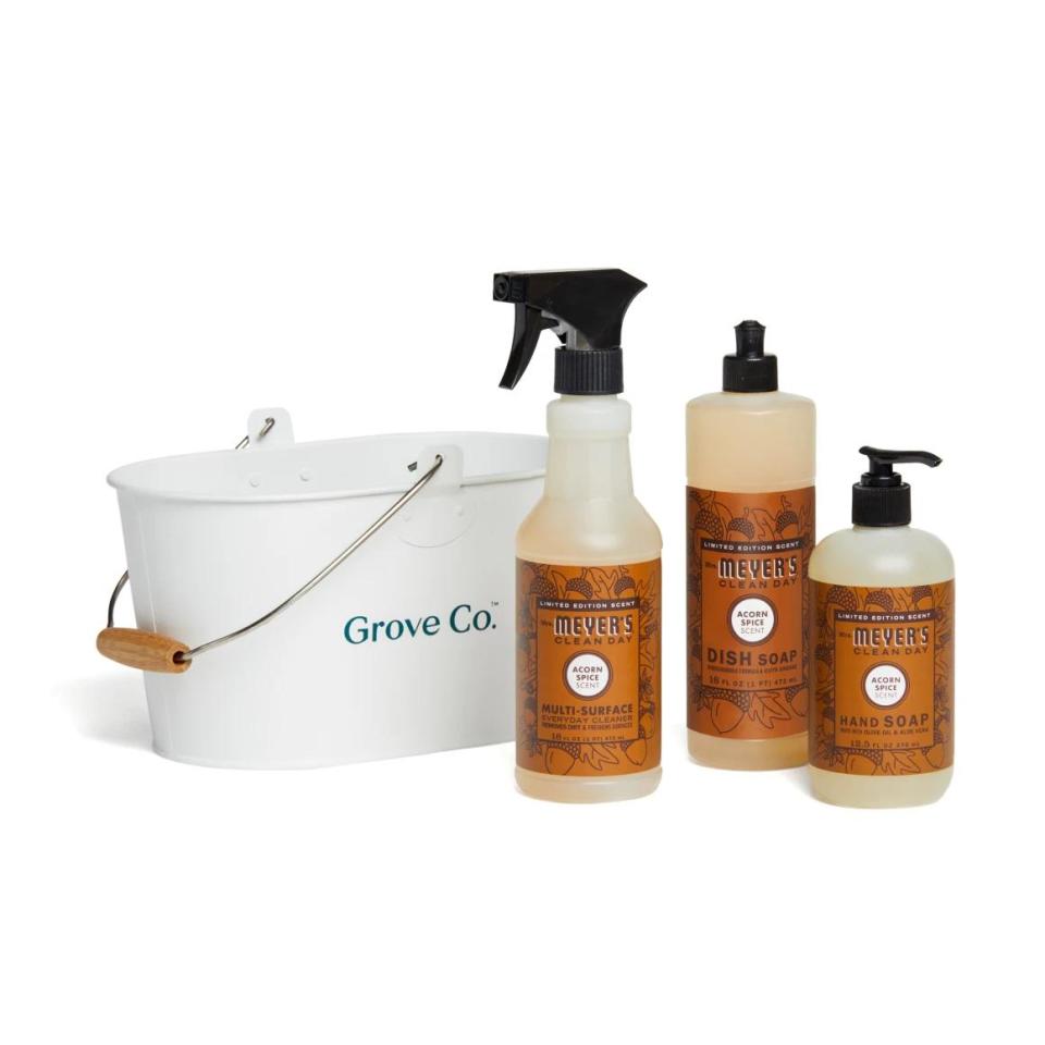 <p><a href="https://go.redirectingat.com?id=74968X1596630&url=https%3A%2F%2Fwww.grove.co%2Fcatalog%2Fproduct%2Ffall-complete-set%2F&sref=https%3A%2F%2Fwww.cosmopolitan.com%2Fstyle-beauty%2Ffashion%2Fg45418399%2Fgifts-for-neighbors%2F" rel="nofollow noopener" target="_blank" data-ylk="slk:Shop Now;elm:context_link;itc:0;sec:content-canvas" class="link ">Shop Now</a></p><p>Kitchen Cleaning Set</p><p>grove.co</p><p>$26.96</p><span class="copyright">Grove.Co</span>