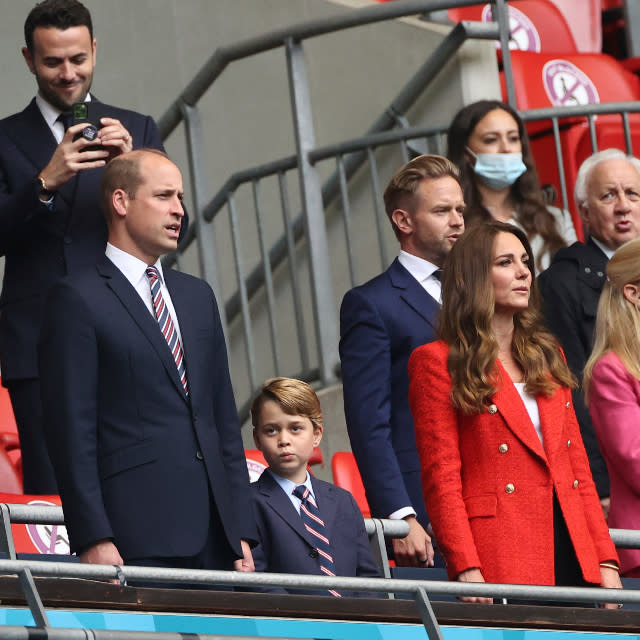 Prince William, Prince George, and Kate Middleton. - Credit: AP.