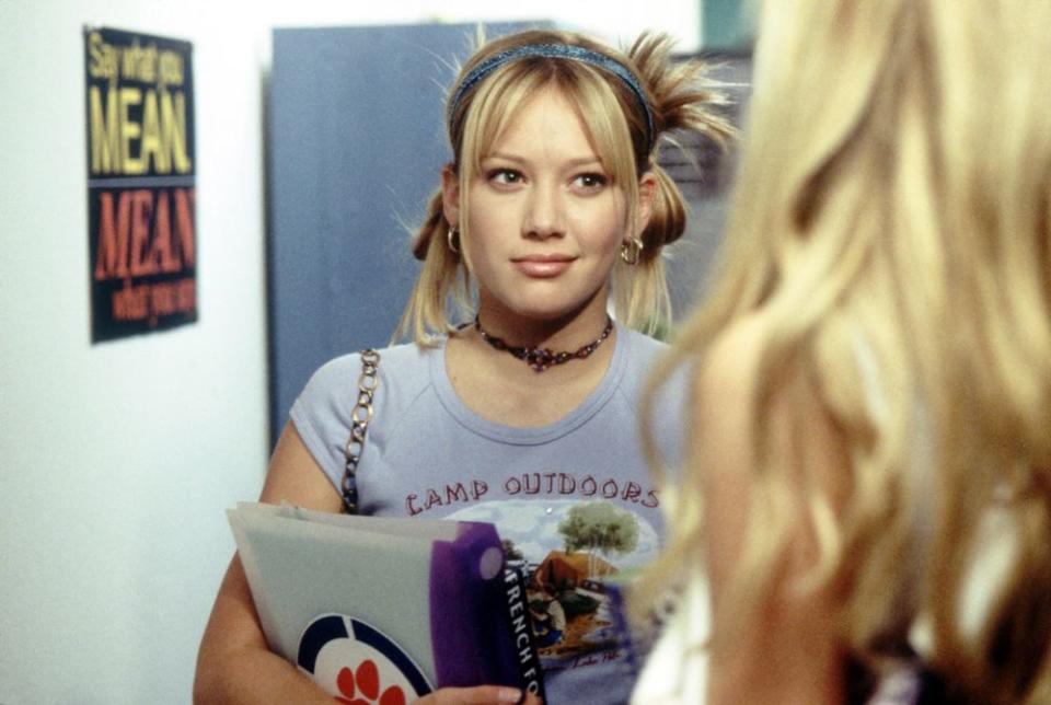 Hilary Duff in Lizzie McGuire's first season | Walt Disney Enterprises/Courtesy Everett Collection