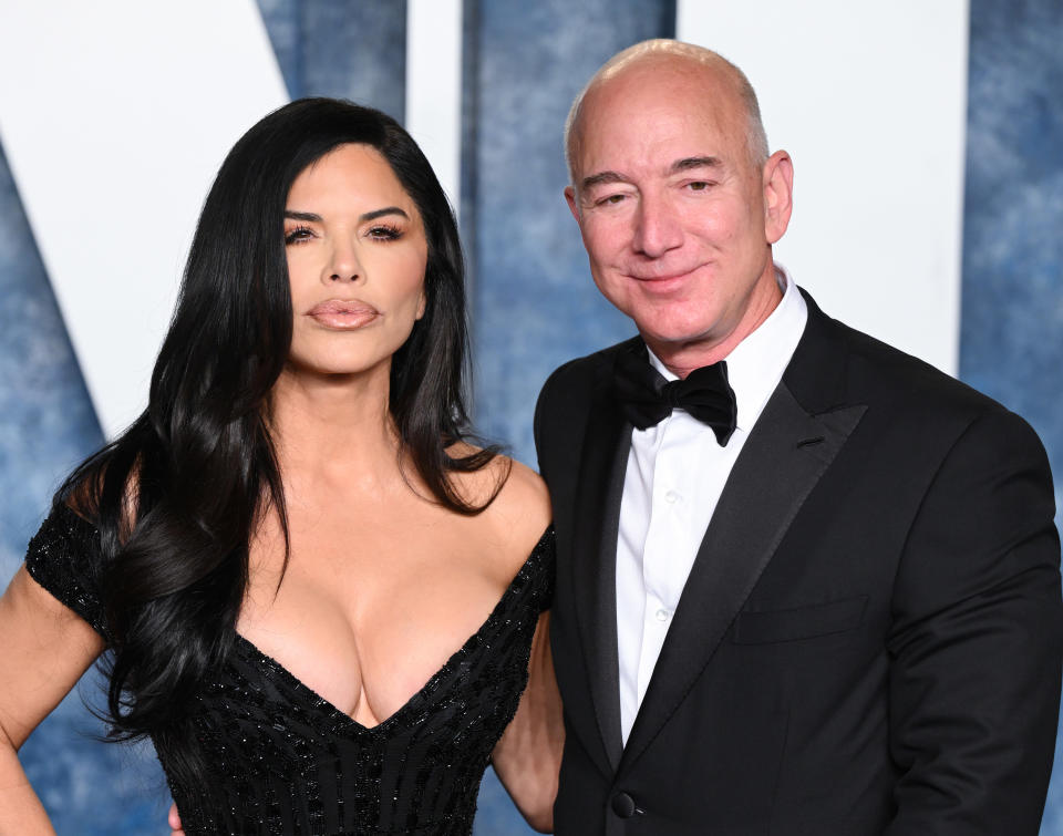 Lauren Sanchez und Jeff Bezos leben luxuriös - auch zur Miete  (Bild: Karwai Tang/WireImage)