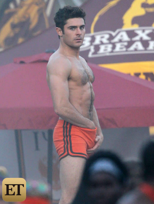 Shirtless Zac Efron looking ab-tastic in still from his new film Neighbors  - The Randy Report