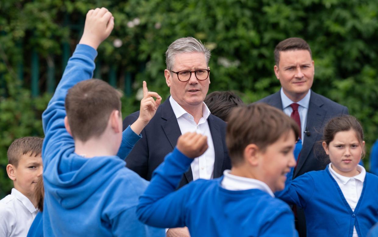 Sir Keir Starmer with schoolchildren