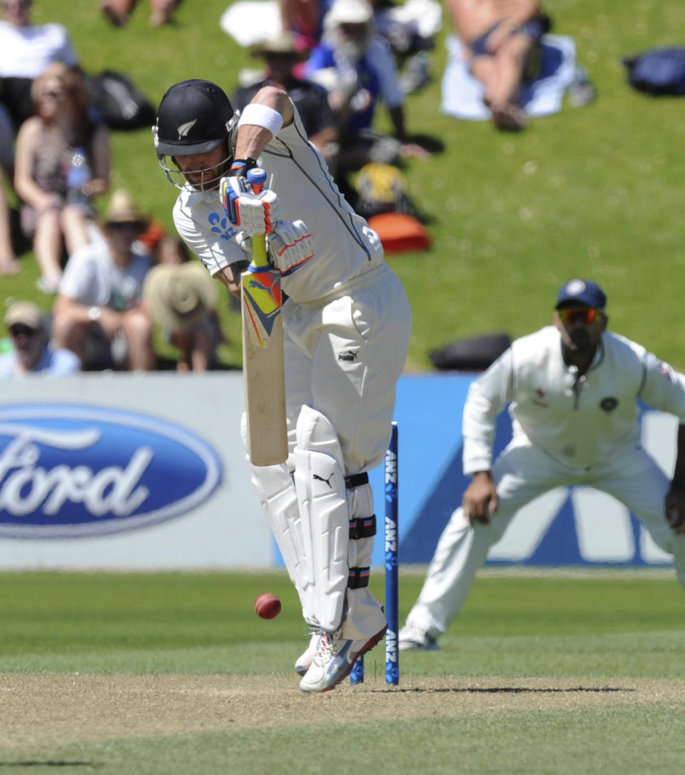 New Zealand’s Brendon McCullum bats against New Zealand on the third day of the second cricket test at Basin Reserve in Wellington, New Zealand, Sunday, Feb. 16, 2014. (AP Photo/SNPA, Ross Setford) NEW ZEALAND OUT