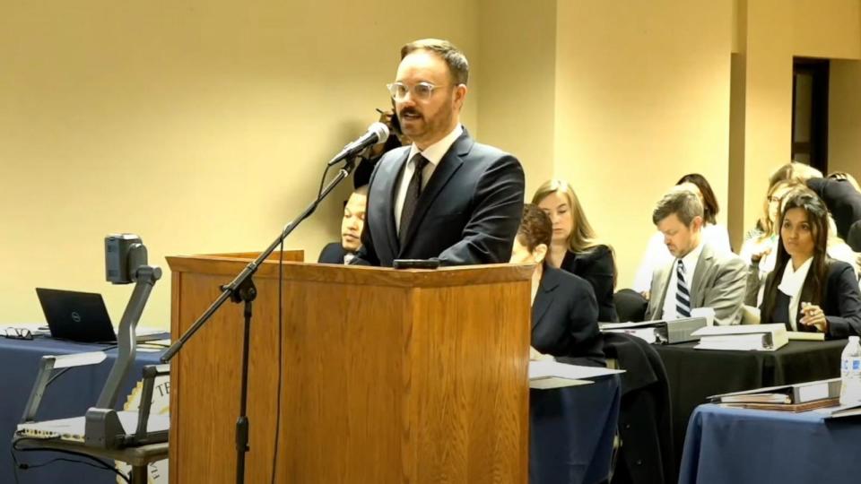 PHOTO: Marc Hearron, counsel for the plaintiff, speaks during the Nicole Blackmon et al. v. State of Tennessee case, April 4, 2024, in Nashville, Tenn. (Tennessee Supreme Court/YouTube)