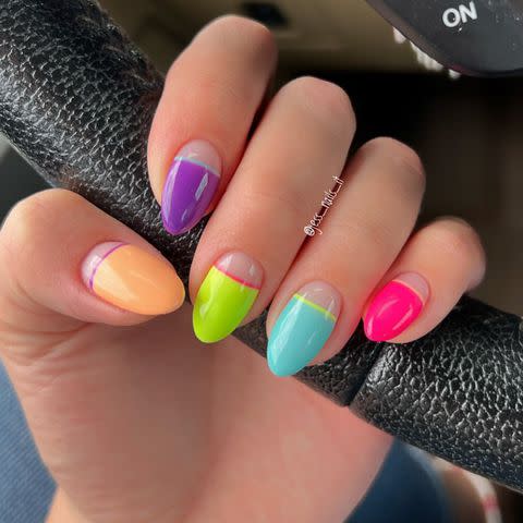 <p><a href="https://www.instagram.com/jess_nails_it/" data-component="link" data-source="inlineLink" data-type="externalLink" data-ordinal="1">jess_nails_it</a></p>