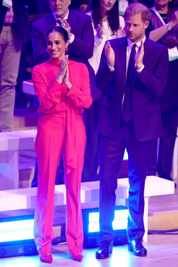 the duke and duchess of sussex attend the one young world summit 2022