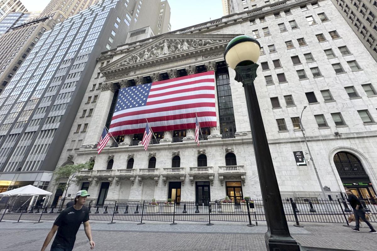 Stock market today: US markets mixed in quiet post-holiday trading