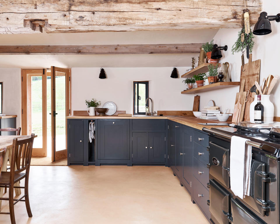 MAKE AN L-SHAPED KITCHEN FEEL COHESIVE