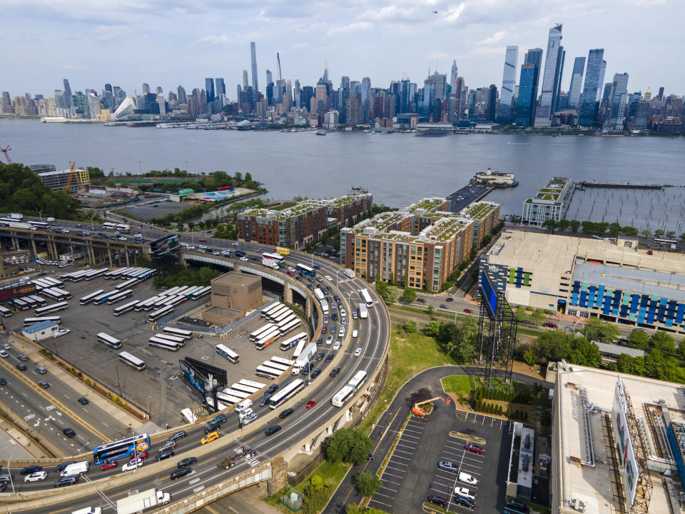 FILE - Motorists travel in and out of the Lincoln Tunnel between midtown Manhattan in New York and New Jersey, in Weehawken, N.J., May 12, 2023. New York Gov. Kathy Hochul on Wednesday, June 5, 2024 indefinitely delayed implementation of a plan to charge motorists big tolls to enter the core of Manhattan, just weeks before the nation's first “congestion pricing” system was set to launch. (AP Photo/Ted Shaffrey, File)