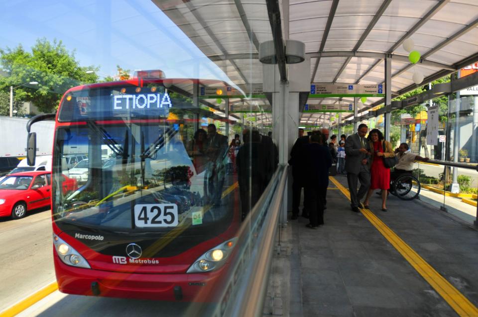 Cuanto cuesta comprar un autobus