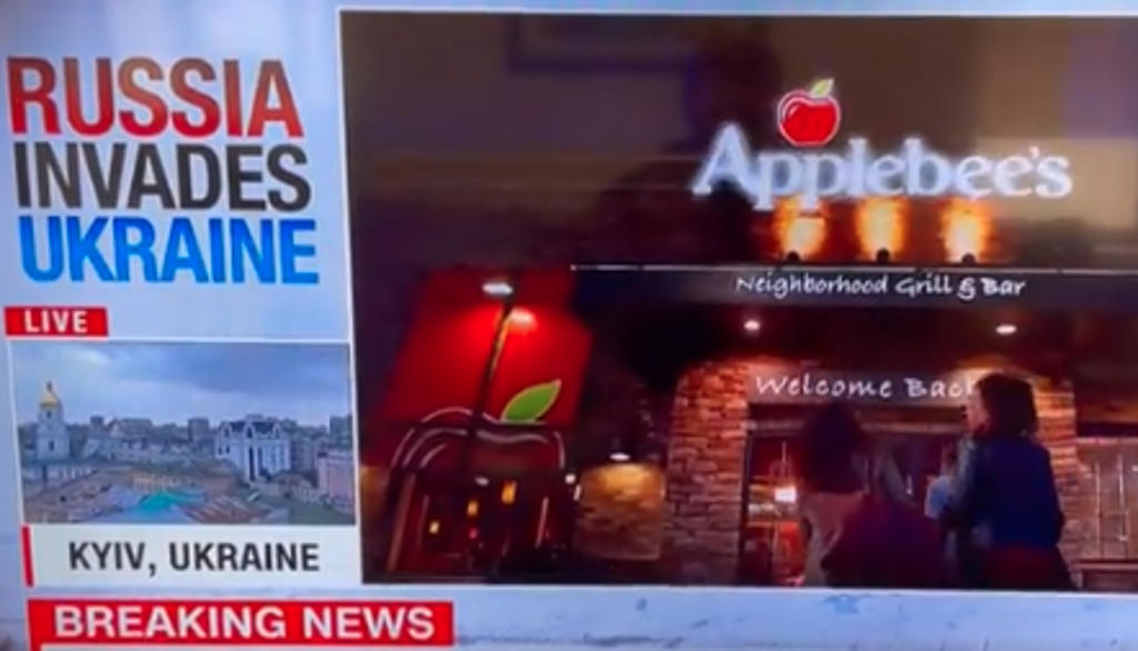 Applebee’s commercial airs during CNN coverage of Ukraine invasion  (Twitter / CNN)