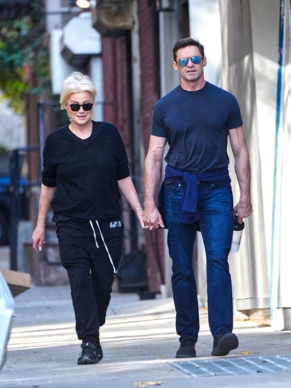 Hugh Jackman y Deborra-Lee