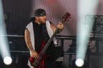 Korn 12 Korn and Evanescence Rock New Yorks Jones Beach: Photos + Video