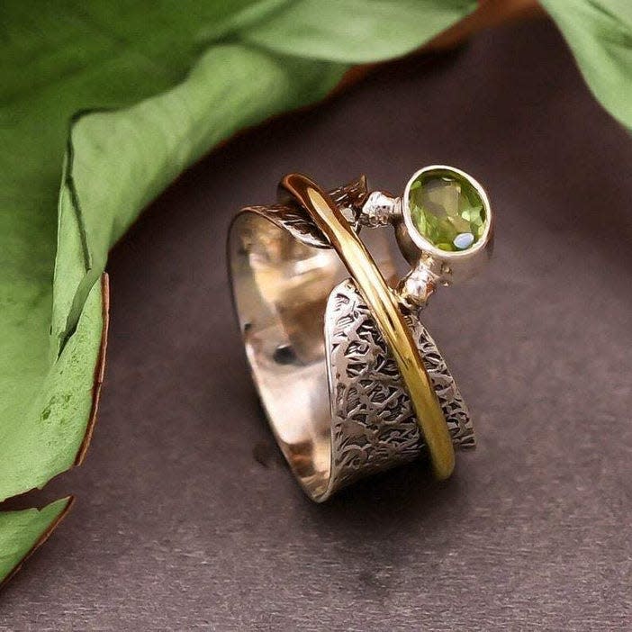 10) Peridot Solid Silver Spinner Ring