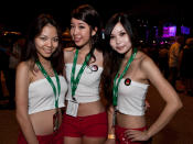 SingTel promoters. (Yahoo! photo/Alvin Ho)