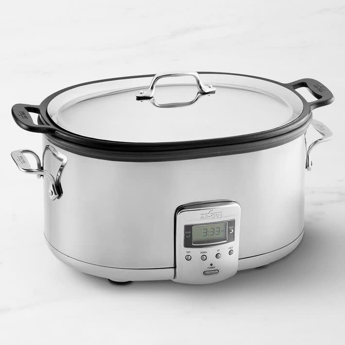 1) Deluxe Slow Cooker with Cast-Aluminum Insert