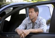 <p>Auf ihn hatte Susan Mayer (Teri Hatcher) ein Auge geworfen: Ihr Nachbar Mike Delfino galt als der Frauenschwarm in der Wisteria Lane. Was sein Darsteller James Denton nicht ganz nachvollziehen konnte: "Ich glaube, wenn man Teri Hatchers Freund ist, wird man plötzlich zum Adonis. 40 Jahre lang war ich nur Durchschnitt. Ich hatte echt Glück", sagte er über seine Rolle. (Bild: ProSieben / Touchstone Pictures)</p> 