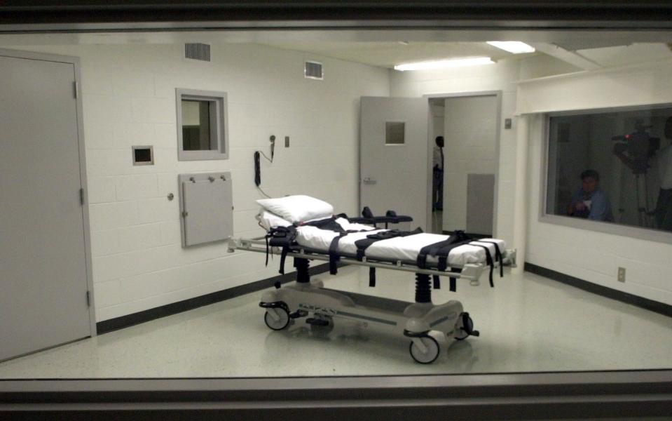 An Alabama execution chamber, pictured in 2002