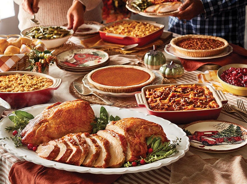 Cracker Barrel's Thanksgiving Feast (serves 8-10.)
