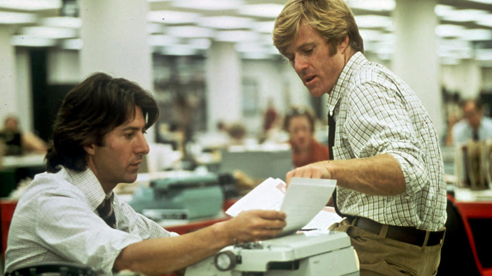 Dustin Hoffman and Robert Redford in "All the President's Men" on Netflix. (Photo: Warner Bros.)