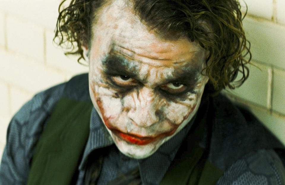 Heath Ledger Batman The Dark Knight Production Warner Brothers 2008