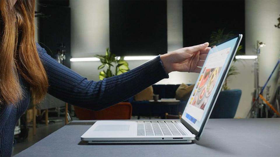 微軟最新旗艦 Surface Laptop Studio 登場，三種模式自由轉換的強效力作