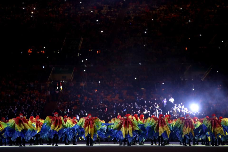 <p>Dancers perform during the Closing Ceremony on Day 16 of the Rio 2016 Olympic Games at Maracana Stadium on August 21, 2016 in Rio de Janeiro, Brazil. (Photo by Cameron Spencer/Getty Images) </p>