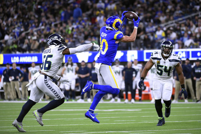 Cooper Kupp pays homage to Isaac Bruce after breaking Rams' single-season  receptions record