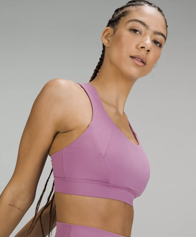 Will there be a revival of the pacesetter skirt? 👀 Spotted when looking at  the new release Nulux Mock-Neck Long Sleeve. : r/lululemon