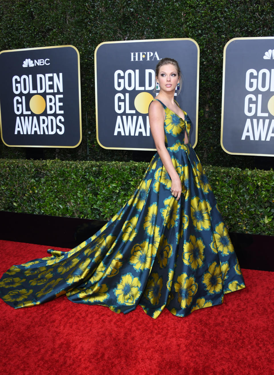 Taylor Swift attends the 77th Annual Golden Globe Awards at The Beverly Hilton Hotel on January 05, 2020 in Beverly Hills, California. 