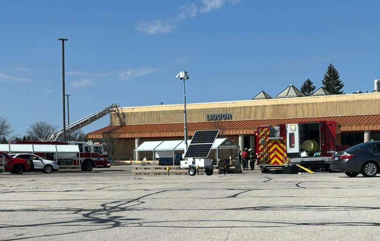 North Shore Fire/Rescue confirmed they are operating with the Milwaukee Fire Department at Pick ‘n Save, 9200 N. Green Bay Road in Brown Deer regarding a hazardous material situation on March 29.