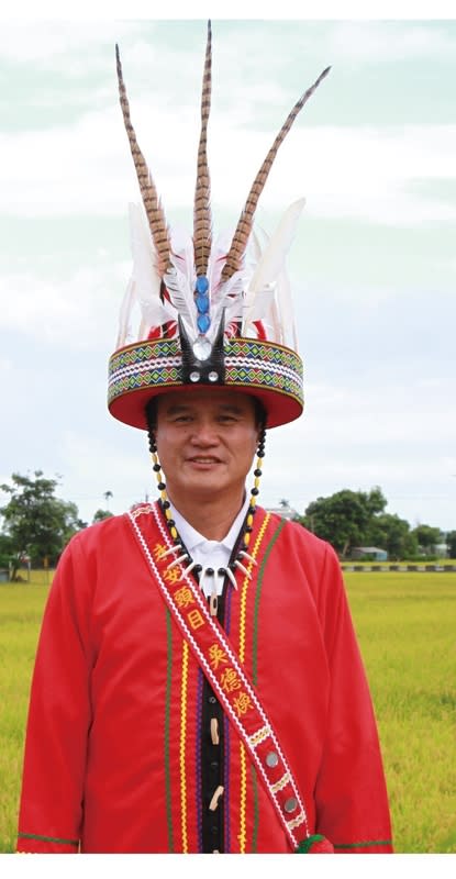 花蓮部落頭目吳德煥辭世 花蓮縣吉安鄉永安（Sirakesay）部落頭目吳德煥 （圖）致力推動南勢阿美族群傳統文化工作，為傳授 南勢阿美族群祭儀古調之先驅，日前因意外不幸辭 世，享壽72歲。 （吉安鄉公所提供） 中央社記者張祈傳真  113年5月11日 