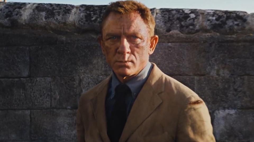 Daniel Craig